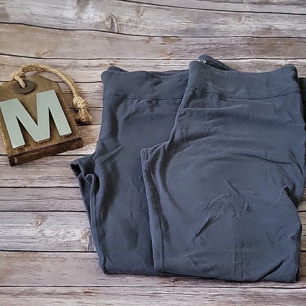 Under Armour dark gray All Season Gear leggings-2 pairs